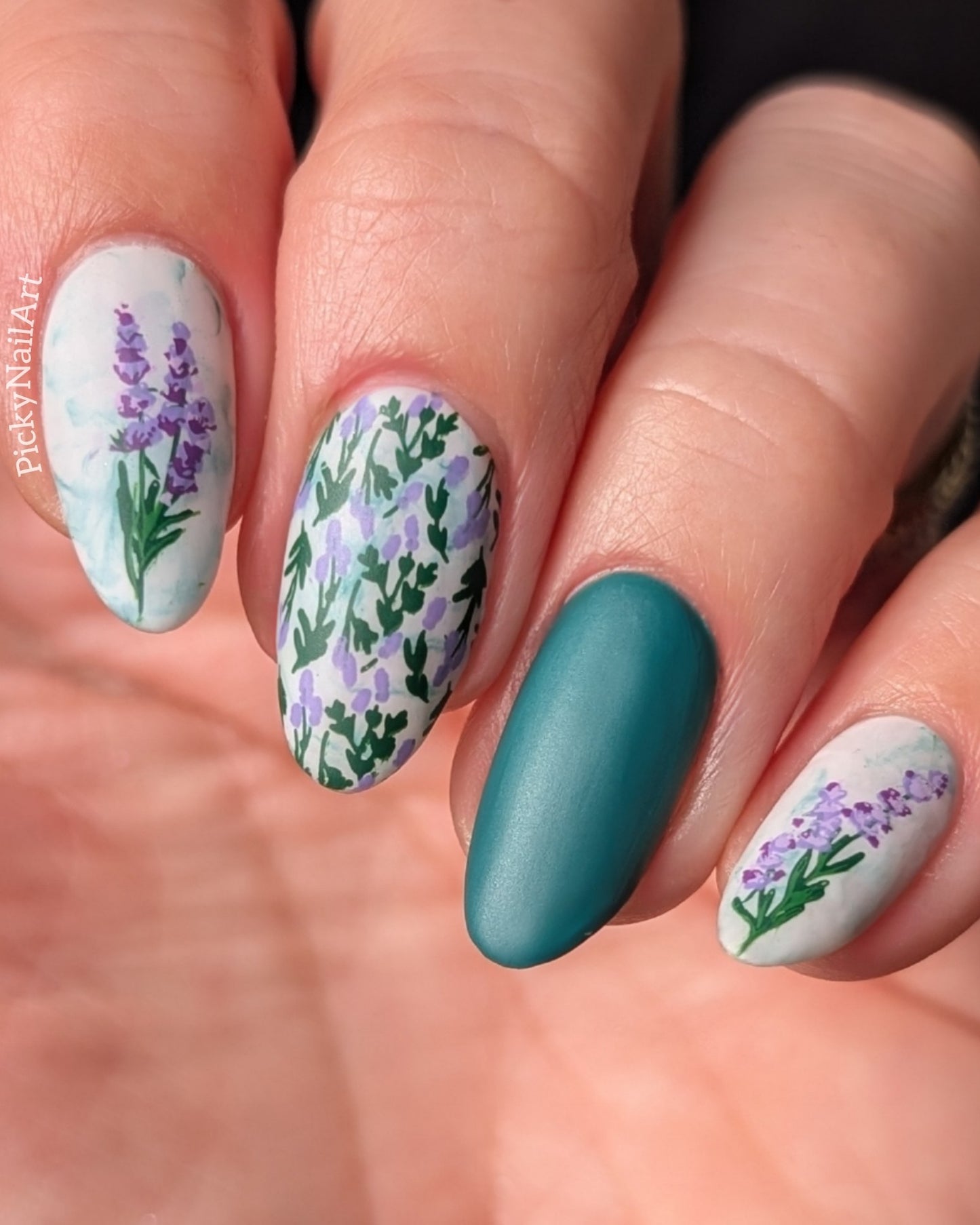 Lavender Grove (CjS-397) Etched Nail Art Stamping Plate