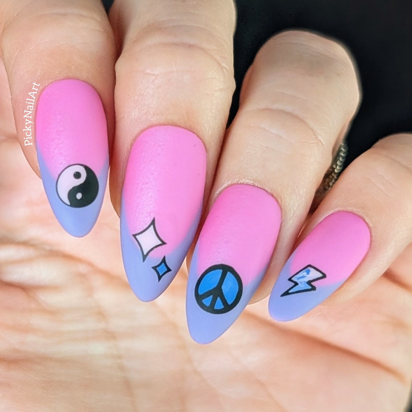 Sign Me Up! (CjS-401) Etched Nail Art Stamping Plate