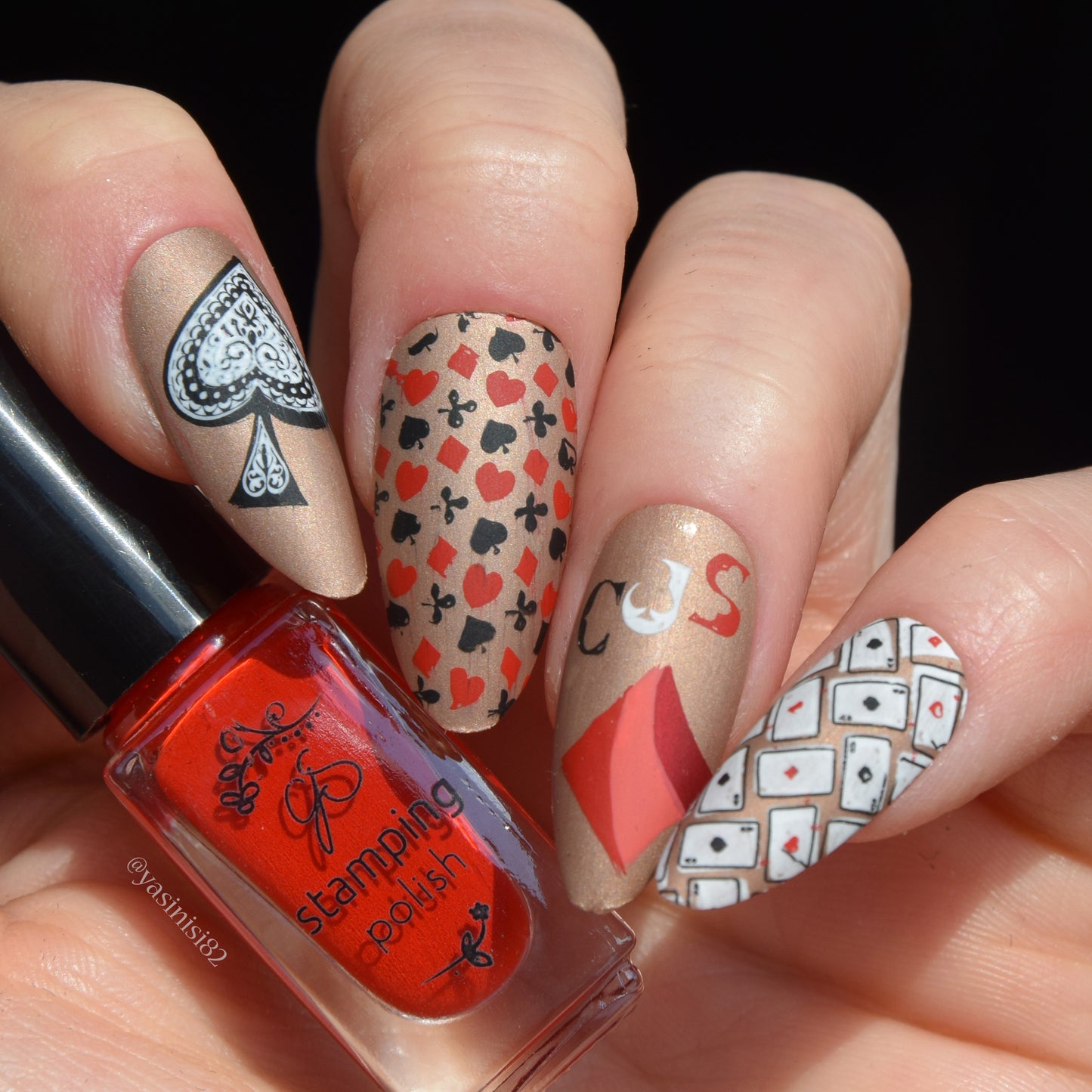 Joker's Wild (CjS-404) Etched Nail Art Stamping Plate