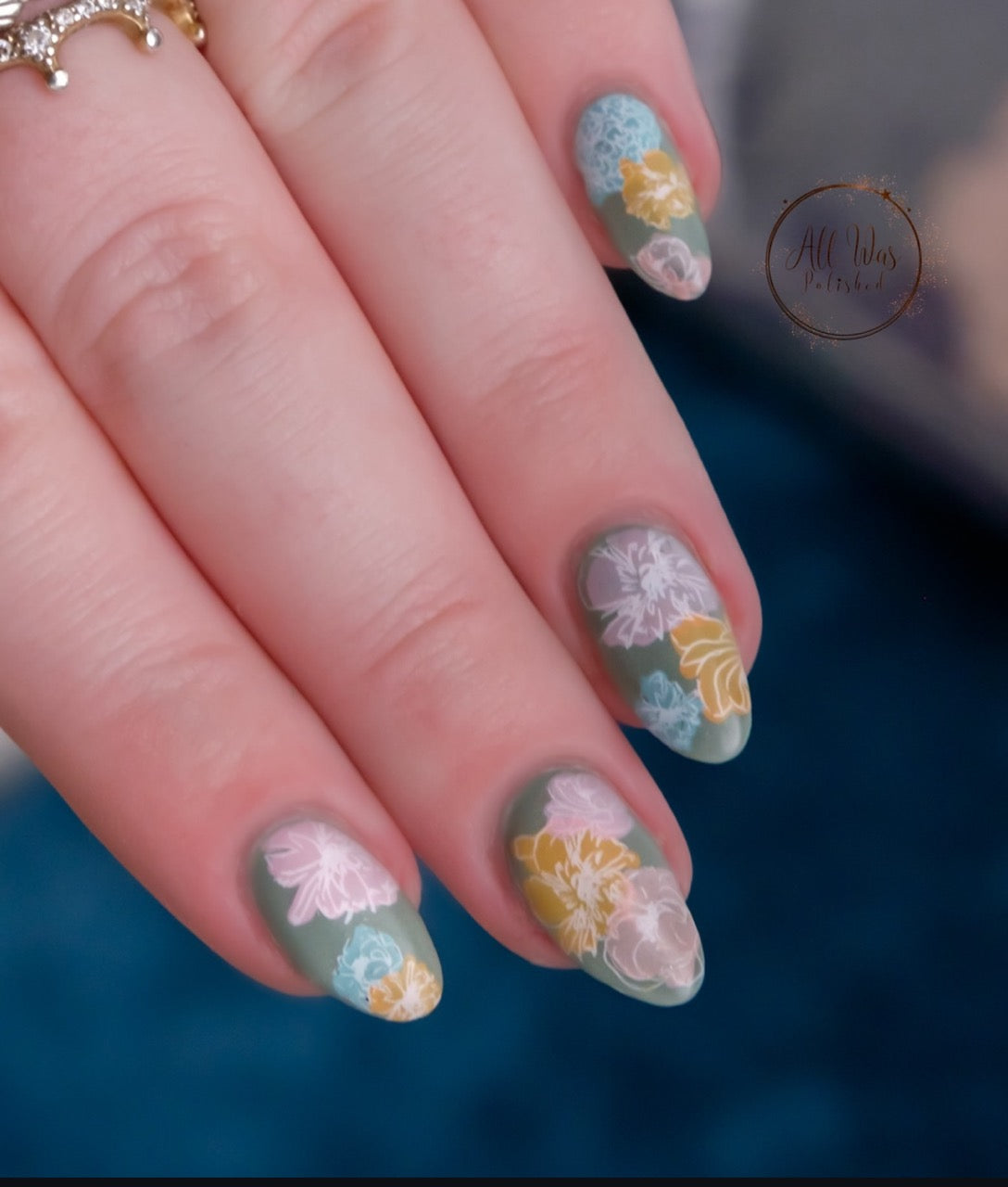 Sketched Garden (CjS-82) Steel Nail Art Layered Stamping Plate