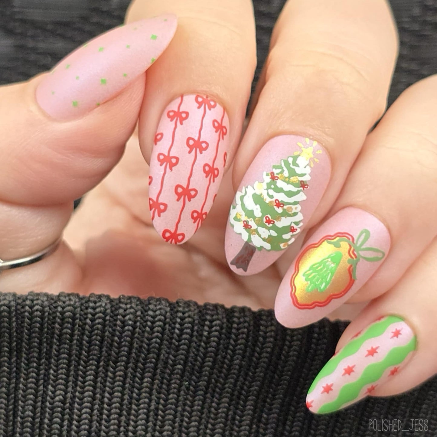 Vintage Chic Christmas (CjSC-96) Etched Nail Art Stamping Plate