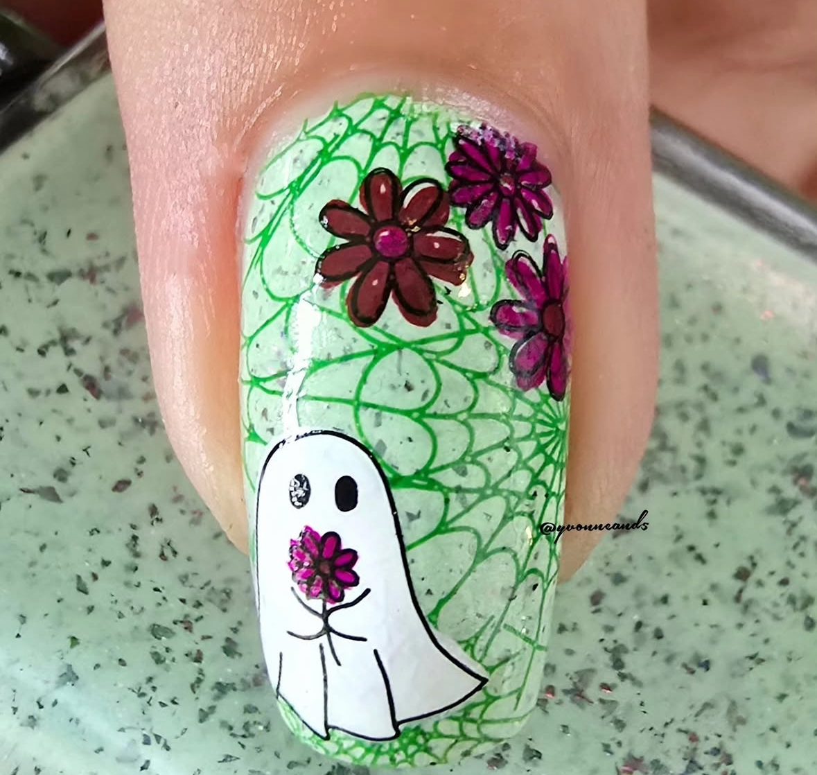 Mystic Hallows (CjSH-100) Etched Nail Art Stamping Plate