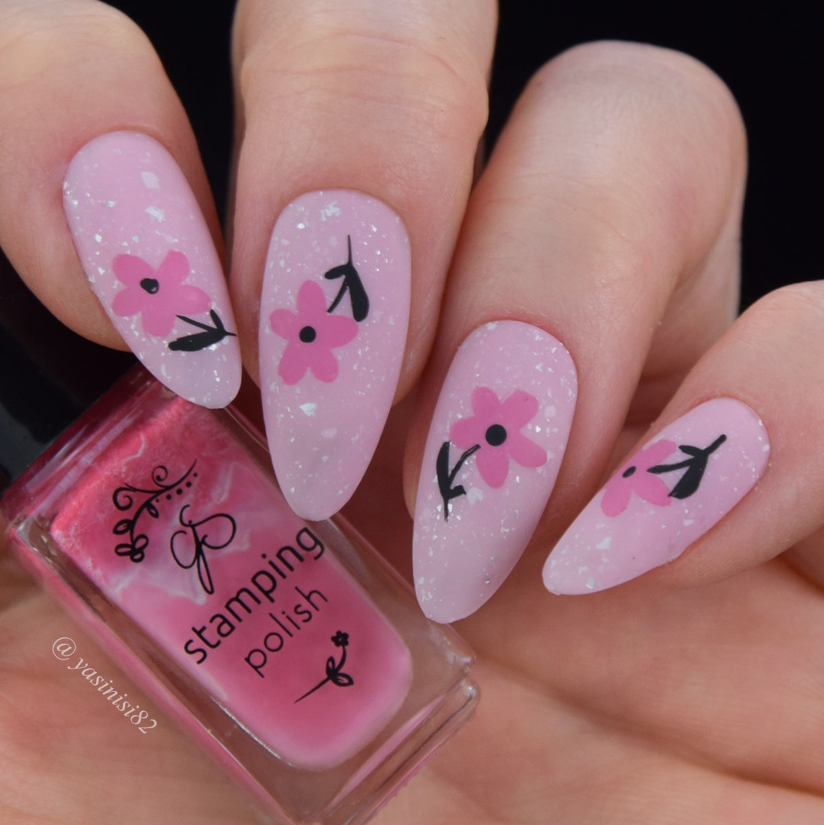 Tulip Tails (CjSH-110) Steel Nail Art Layered Stamping Plate