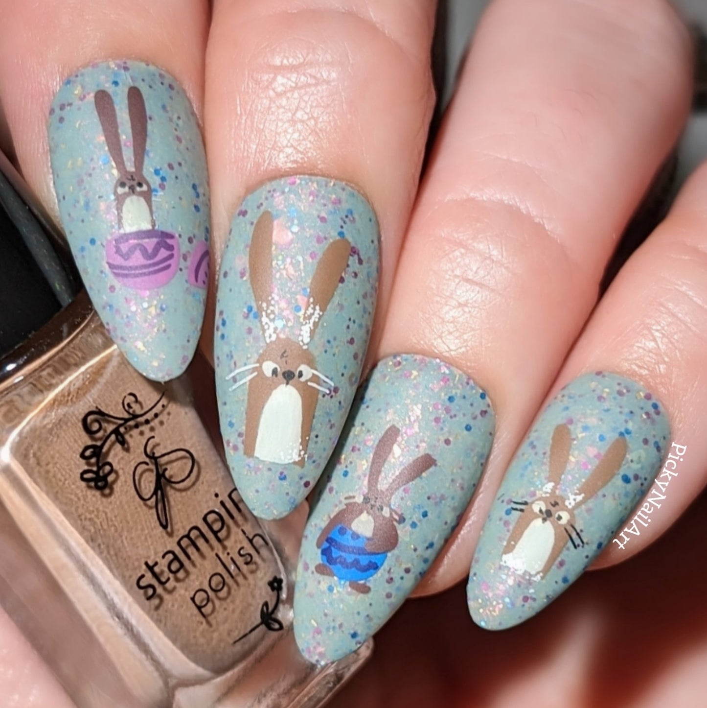 Bunny Bliss (CjSH-112) Etched Nail Art Stamping Plate