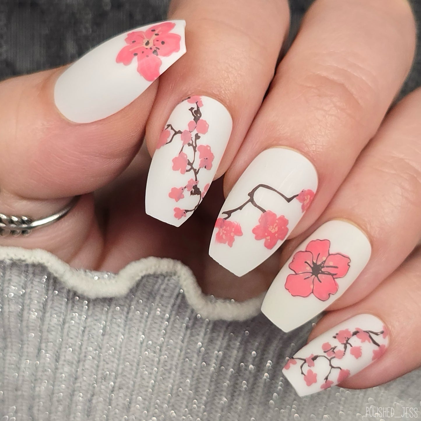 Sweet Little Sakura (CjSLC-83) Etched Nail Art Stamping Plate