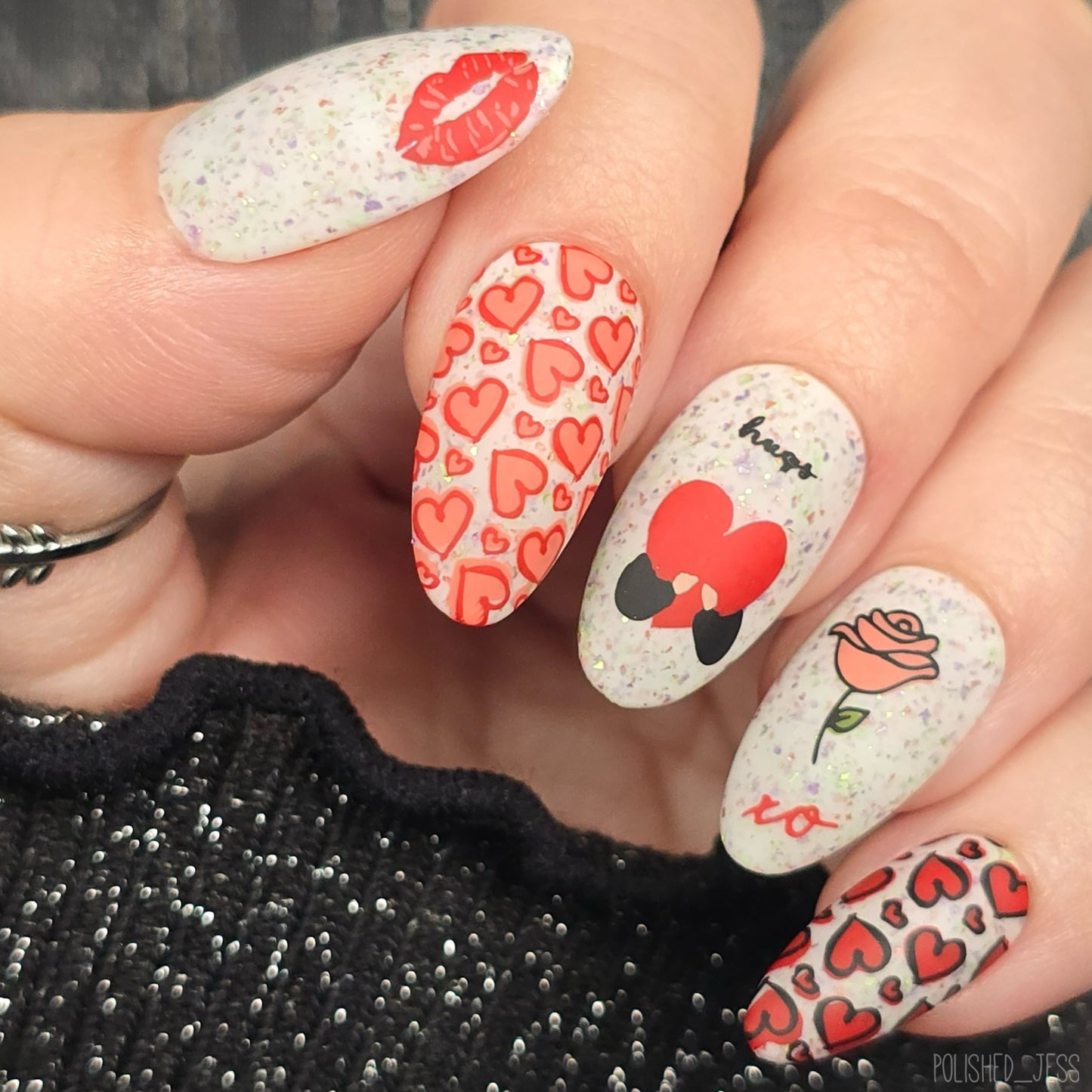 Sealed With a Kiss (CjSV-59) Etched Nail Art Stamping Plate