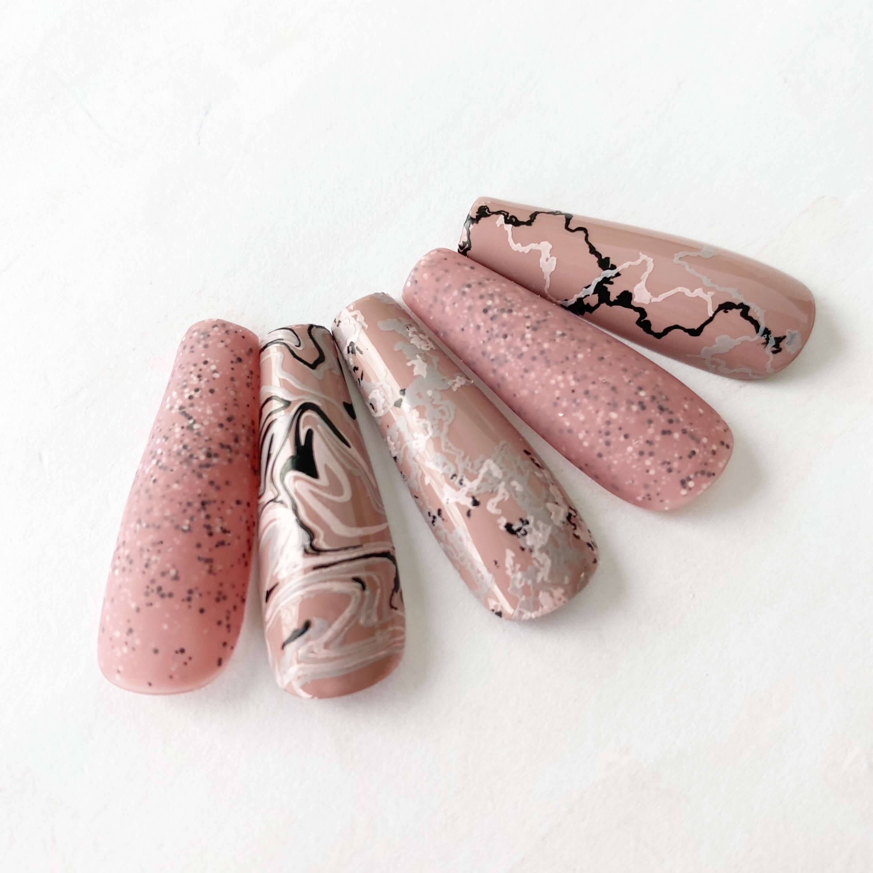 set-of-nail-tips-with-nail-art-full-coverage-marble-designs