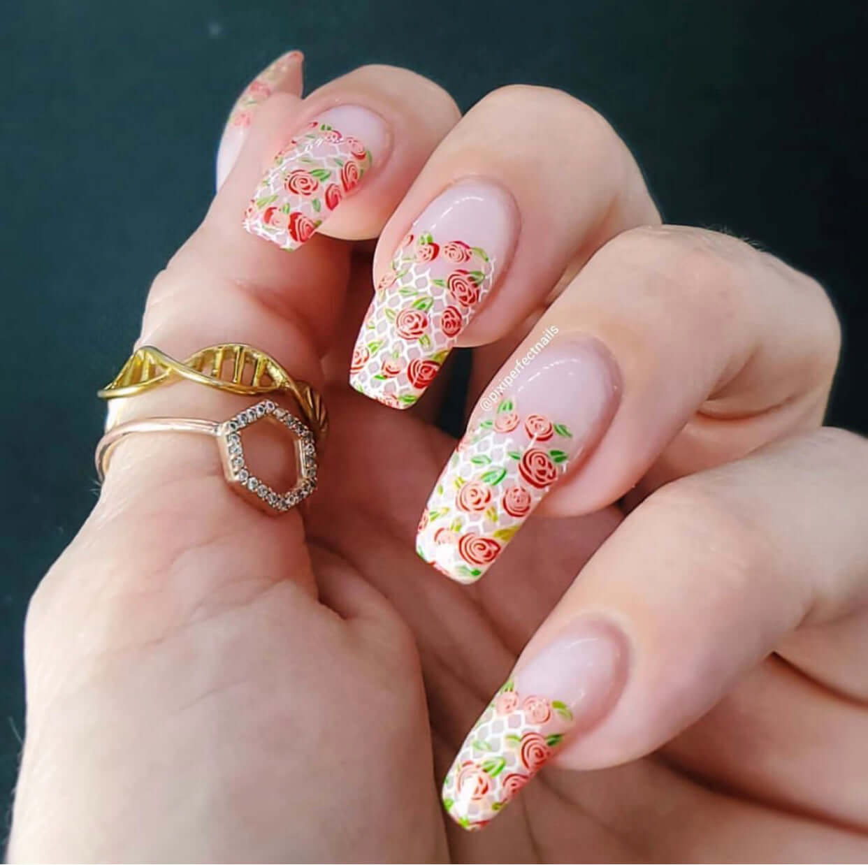 stunning-manciure-with-french-tip-nail-art-designs-of-lace-and-roses