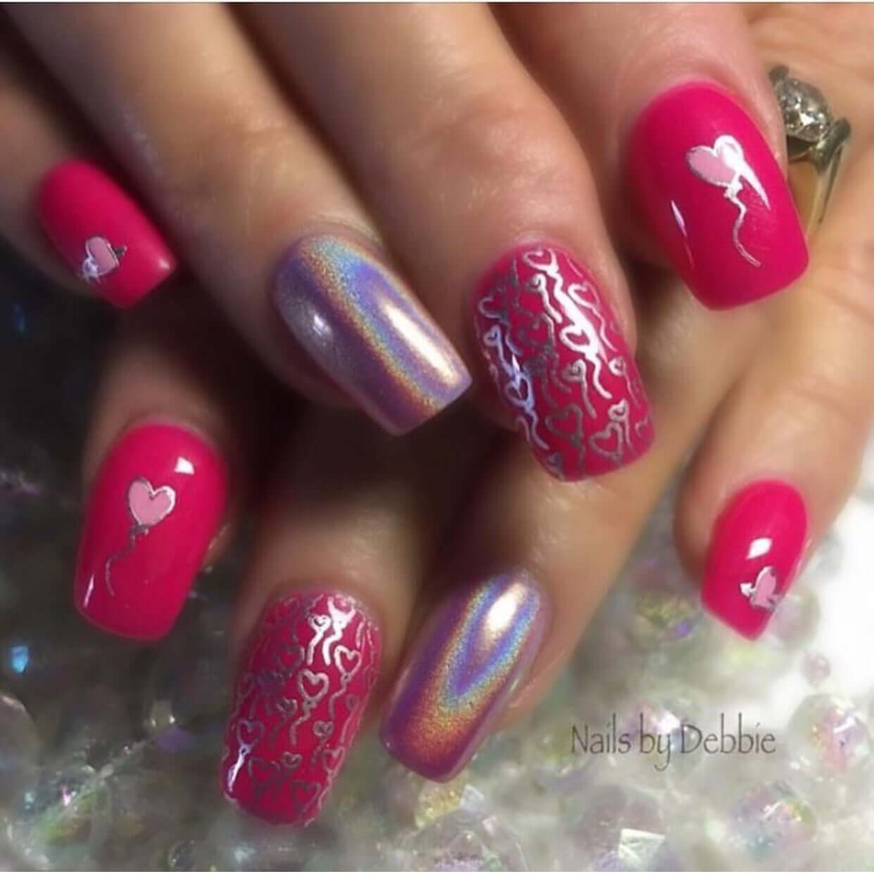 bright-shimmery-manicure-with-valentine's-themed-nail-art-of-heart-balloons