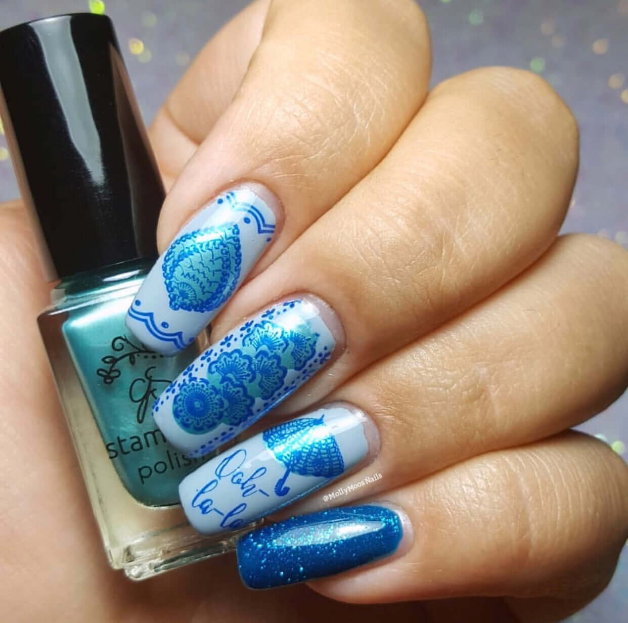 stunning-manicure-with-lacey-nail-art-designs-of-an-umbrella-and-words-oah-la-la 
